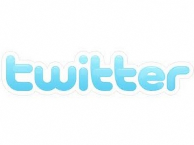 Twitter 5 Yasinda !