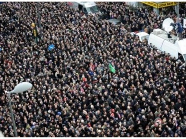 Türkiye tarihinin en büyük cenaze töreni