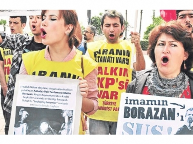 Vali yardimcisina protesto