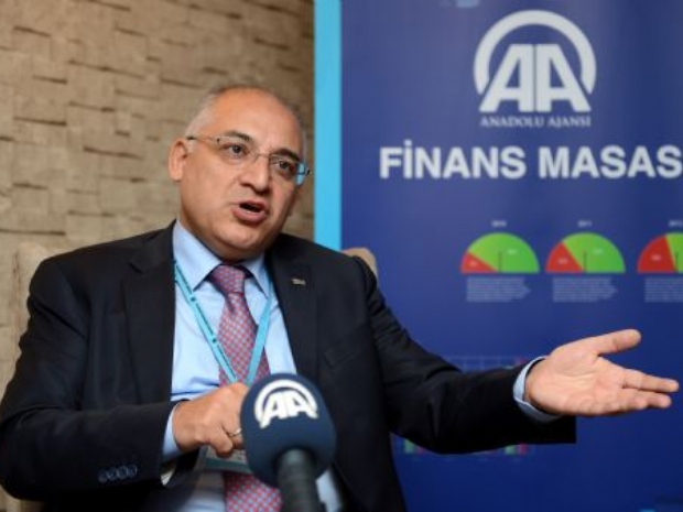 Nisan'da 11,9 milyar dolarlık ihracat yaptık