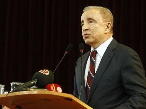 Ünal Aysal tek aday