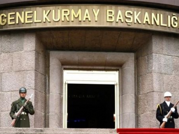 Teröristlerden taciz ateşi