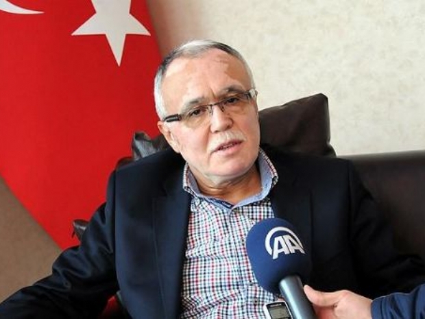 Mısır'daki katliama siyasilerden tepki yağıyor