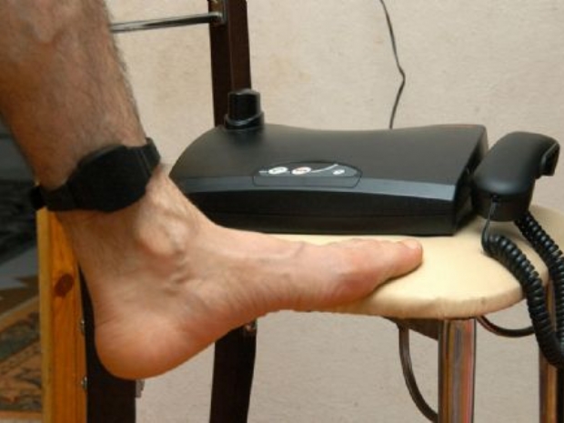 Elektronik kelepçe yaygınlaşıyor