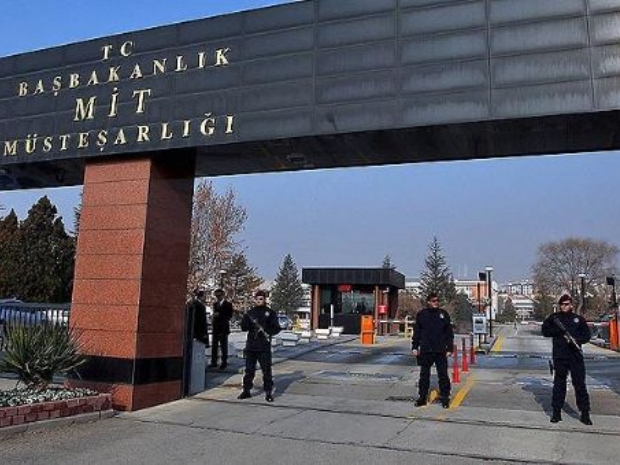 MİT yabancı dil uzmanı alacak