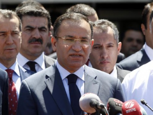 Gazete ilanıyla iktidar olmadık