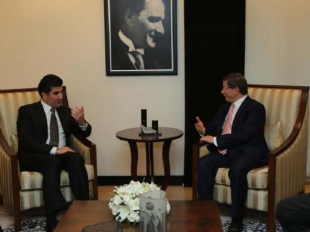 Davutoğlu, Barzani ile görüştü