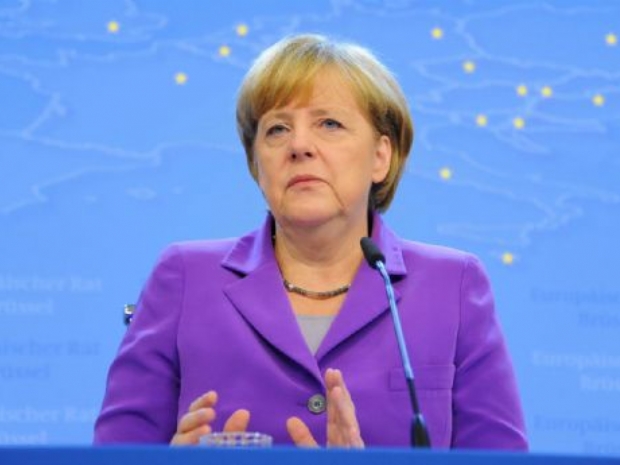 Merkel 2002'den beri dinleniyor iddiası