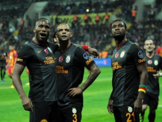 Aslan deplasmanda kazandı