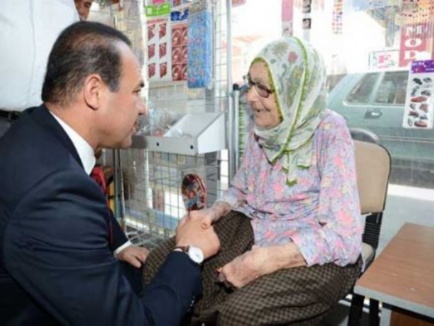 Halkla Birlikte, Halkın Sesine Kulak Vererek