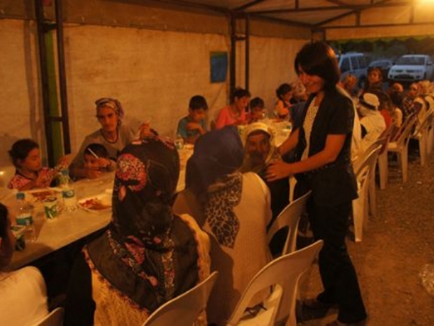 Belediyemiz İftar Çadırı Kurdu