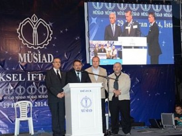 BAŞKAN KELEŞ MÜSİADIN GELENEKSEL İFTAR YEMEĞİNE KATILDI
