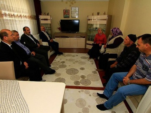 Şehit yakınlarının desteğini önemsiyoruz