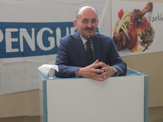 Sağlık Bakanı Mehmet Müezzinoğlu, öğle yemeğinde ‘Penguen Gıda’ çalışanları ile buluştu